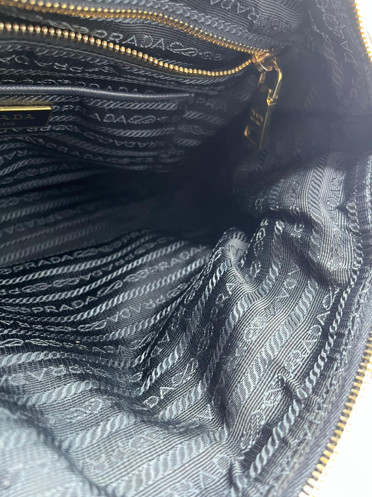 Prada Blu Navy