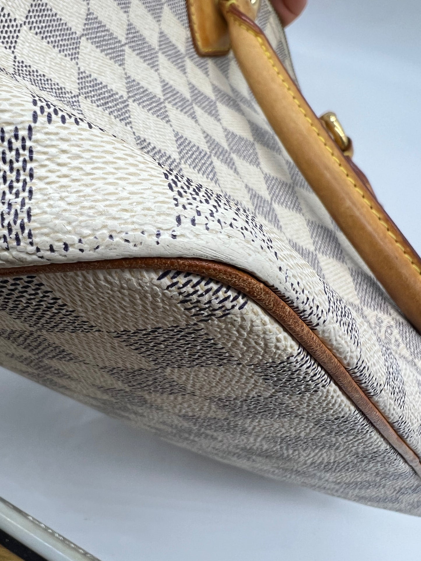 Louis Vuitton saleya