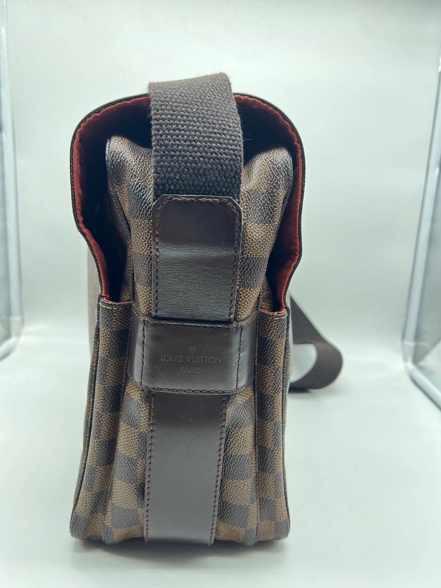 Louis Vuitton Naviglio