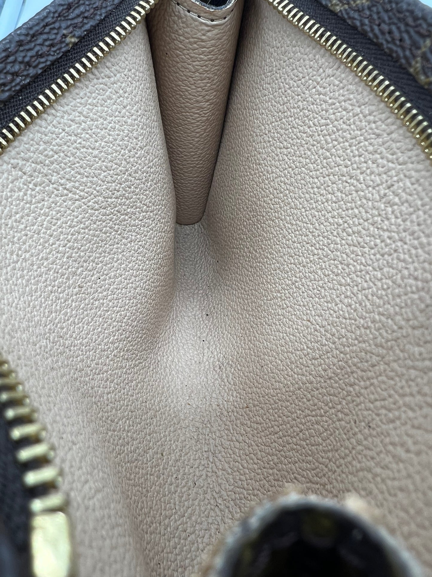 Pochette Louis Vuitton