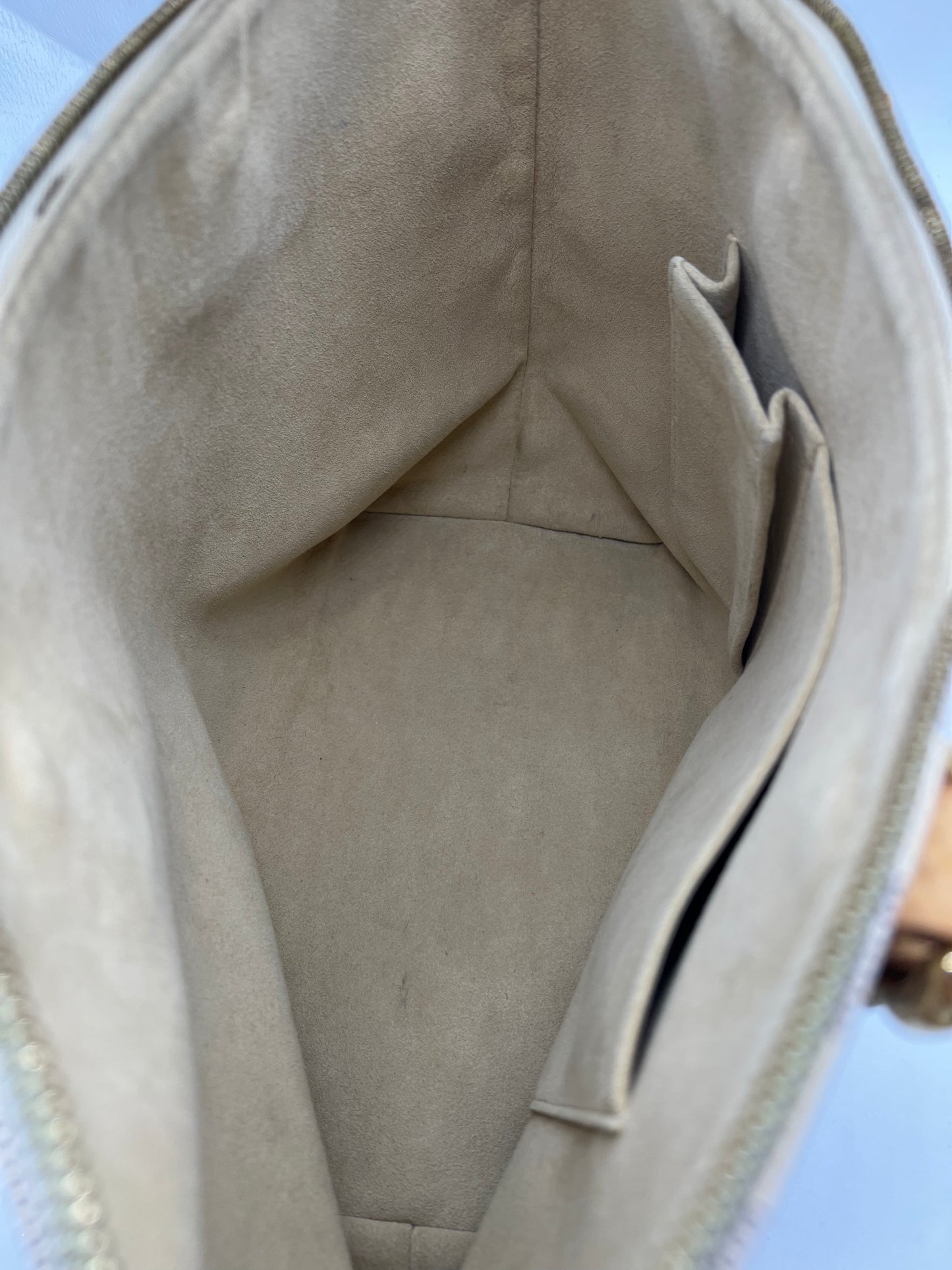 Louis Vuitton saleya